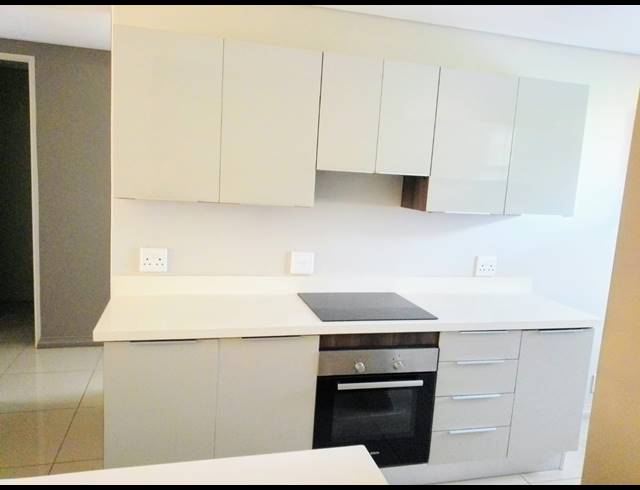 2 BEDROOM APARTMENT FOR SALE IN MENLO PARK